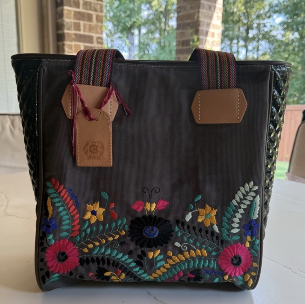Consuela Silverlake Grey Classic Embroideried Black Tote Bag Like New